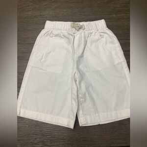 Náutica Boy White Shorts Size 4T elastic waist with pockets